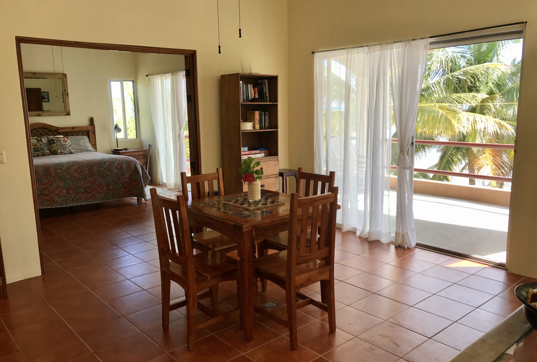 Mini comedor Casa Kiin-Ha